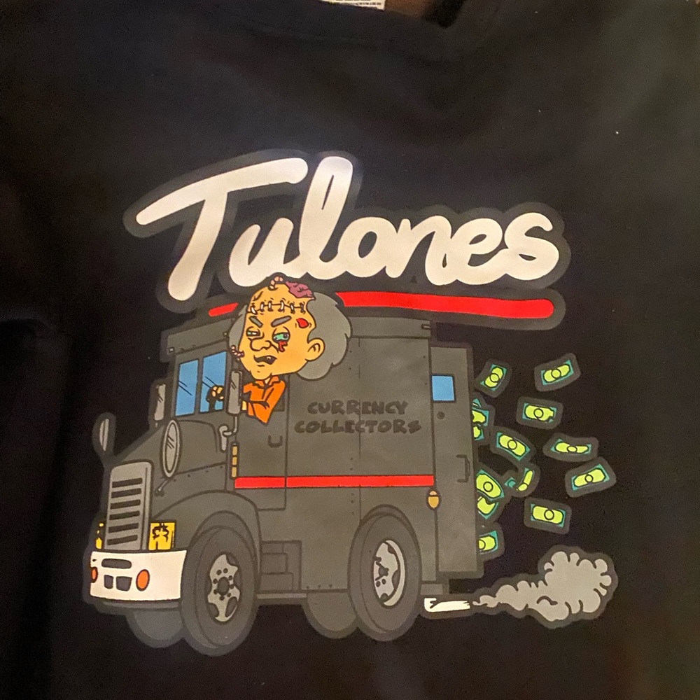 Tulones crew neck